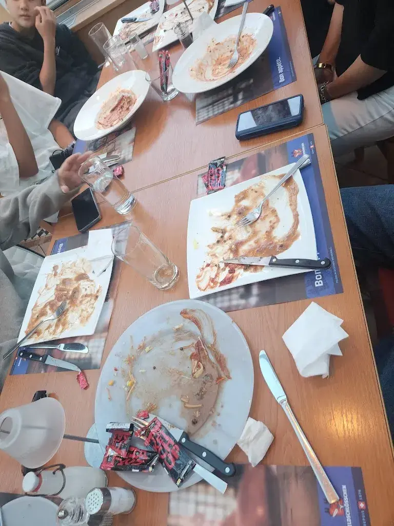 Menu_Restaurant & Hostel 