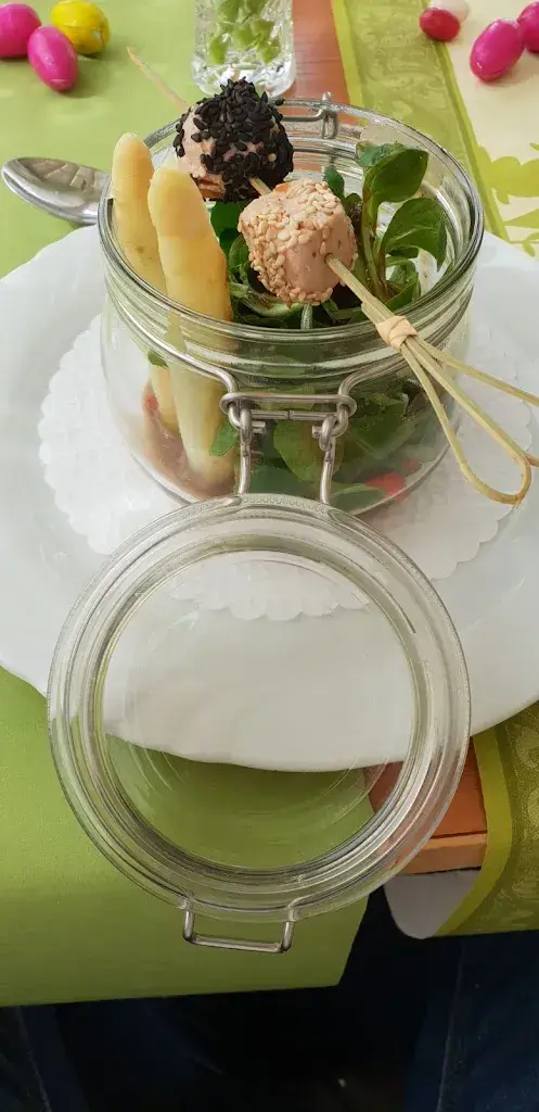 Menu_Restaurant & Hostel 