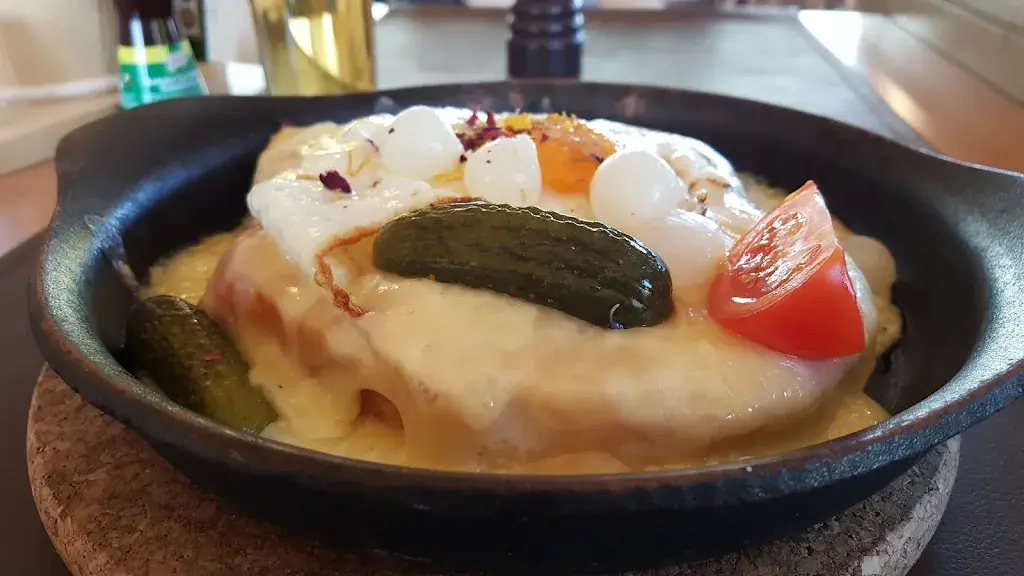 Menu_Restaurant Mattmark_Saas-Almagell_image_3