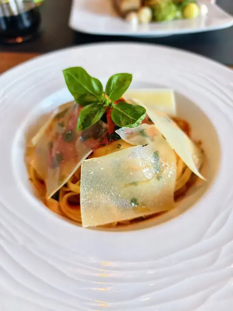 Chen-An Lin_Glacier Alpine Kitchen_Zermatt_review