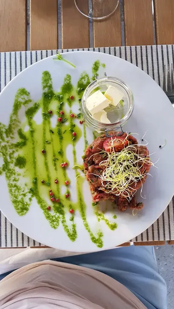 Menu_Restaurant La Cantine_Colombier_immagine_5