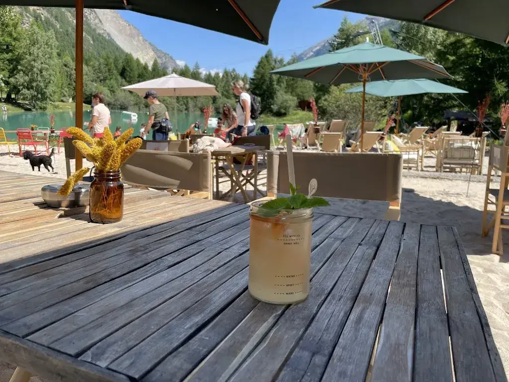 Luc Dällenbach_Schali Lago by CERVO_Täsch_review