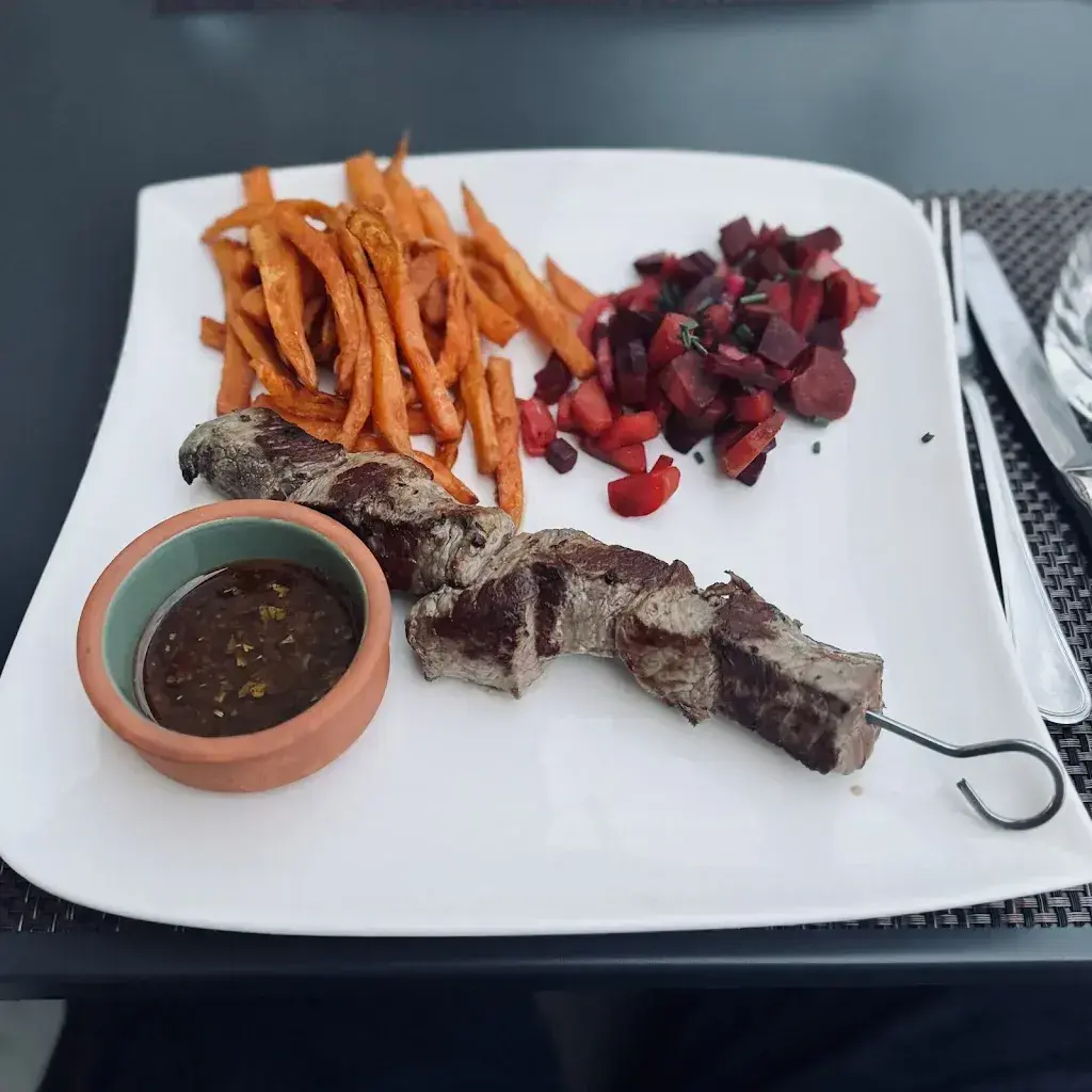 dionis toe_La Pinte du Buisson_Areuse_avis