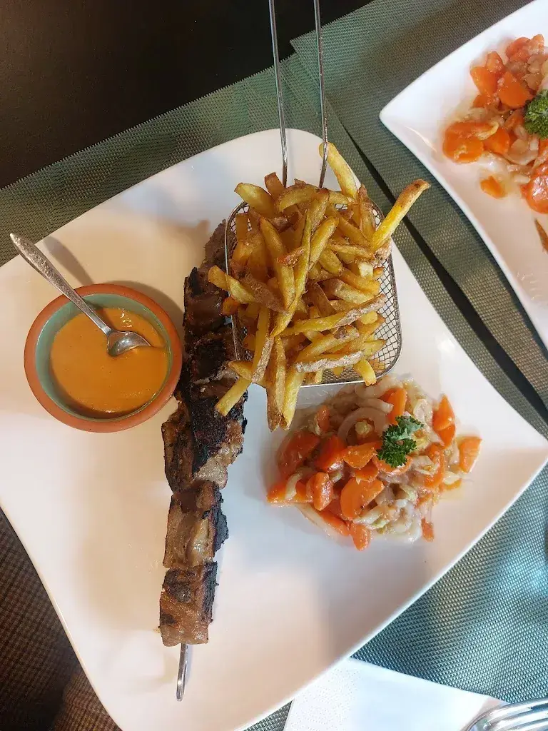 Antoine De faria_La Pinte du Buisson_Areuse_avis