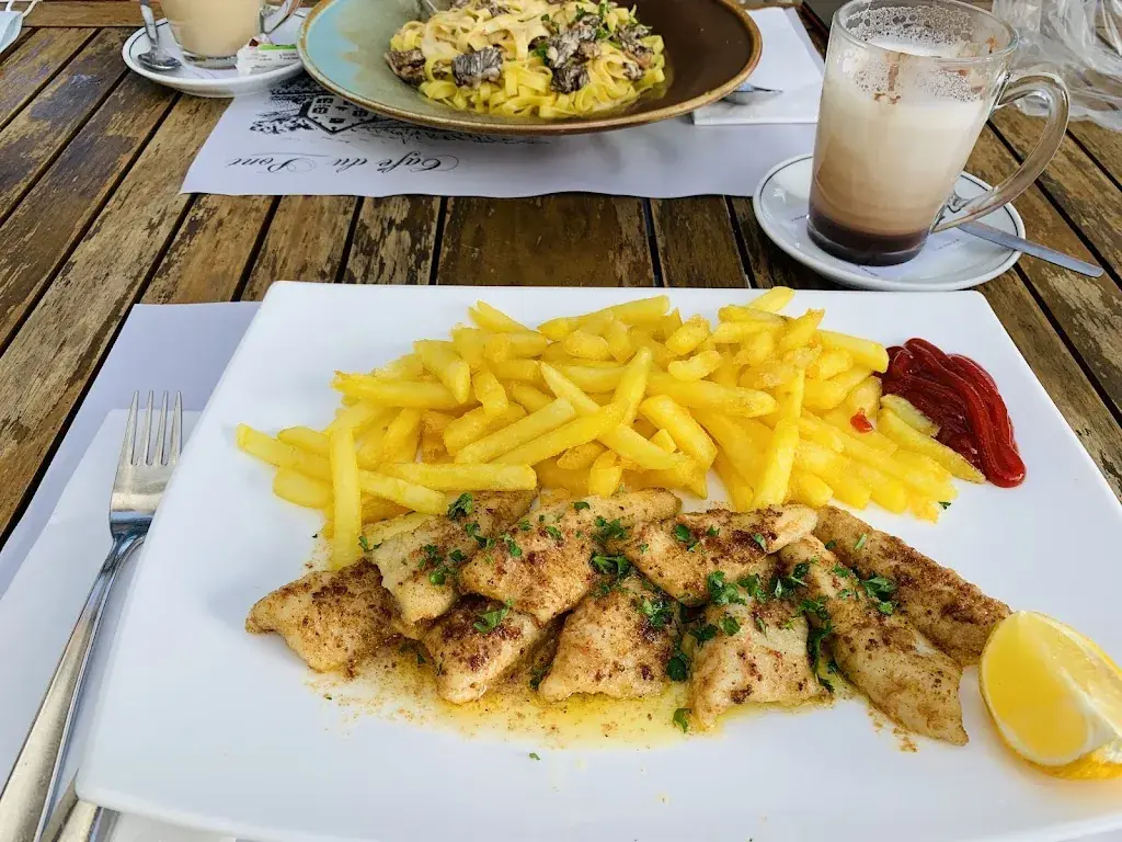 Xin_Café du Pont_Boudry_review