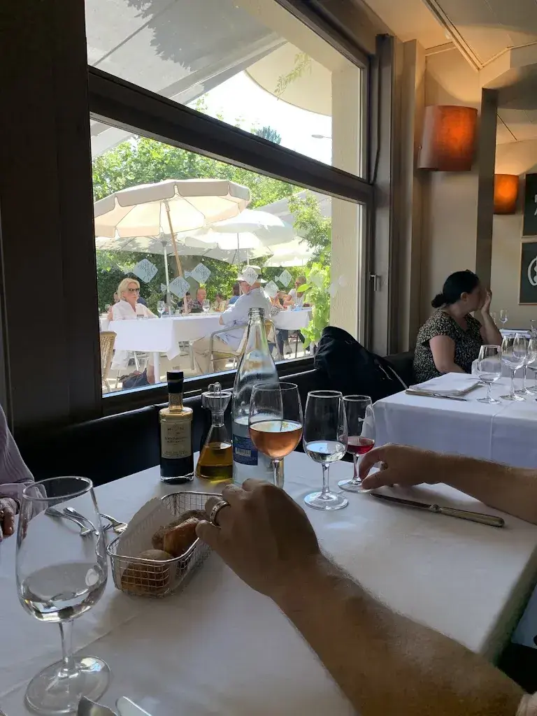 seleen cerdan_Brasserie du Poisson_Auvernier_review