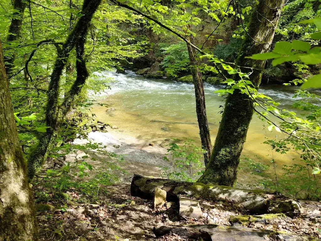 Simon_Gorges de l'Areuse_Boudry_recensione