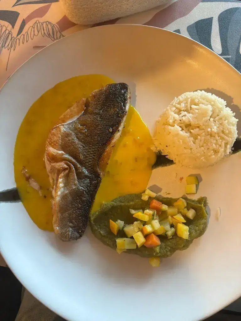 Walid Hamad_Restaurant des Buchilles Chez Caro à Boudry_Boudry_review