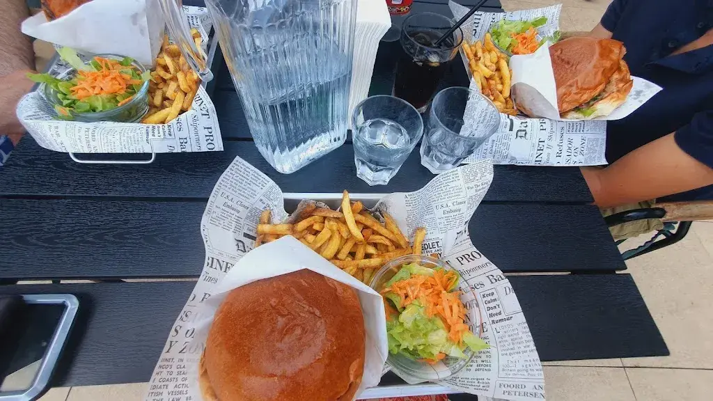 miray kaymaz_Bolama Burgers_Boudry_Bewertung