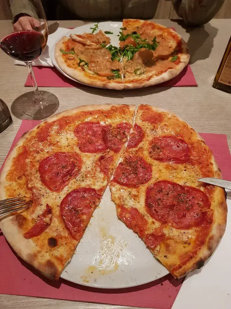 Menu_Restaurant - Pizzeria Hôtel de commune_Cortaillod_imagen_5