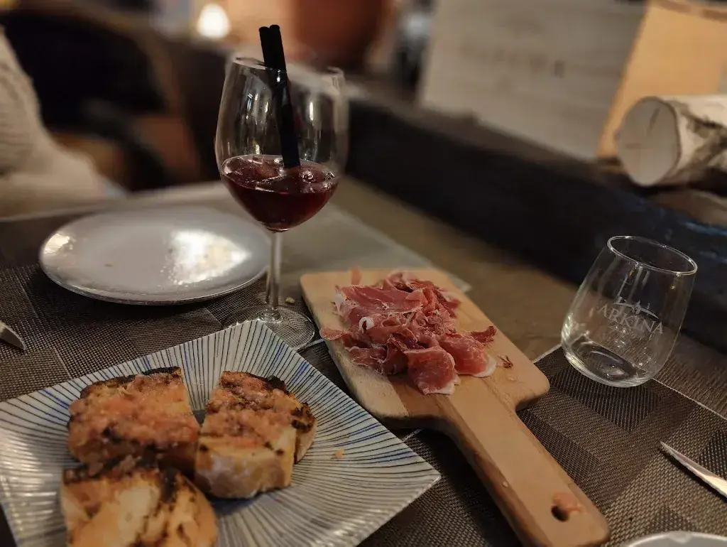 Menu_La Taverne des Petits-Ponts (ancien nom: Restaurant Les Bouleaux)_Brot-Plamboz_image_6