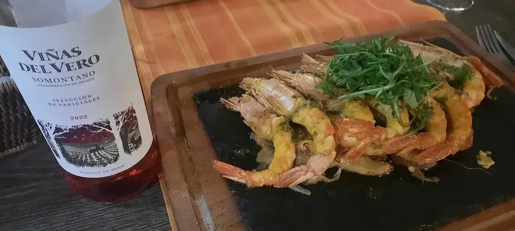 Mijo Favre_La Taverne des Petits-Ponts (ancien nom: Restaurant Les Bouleaux)_Brot-Plamboz_avis