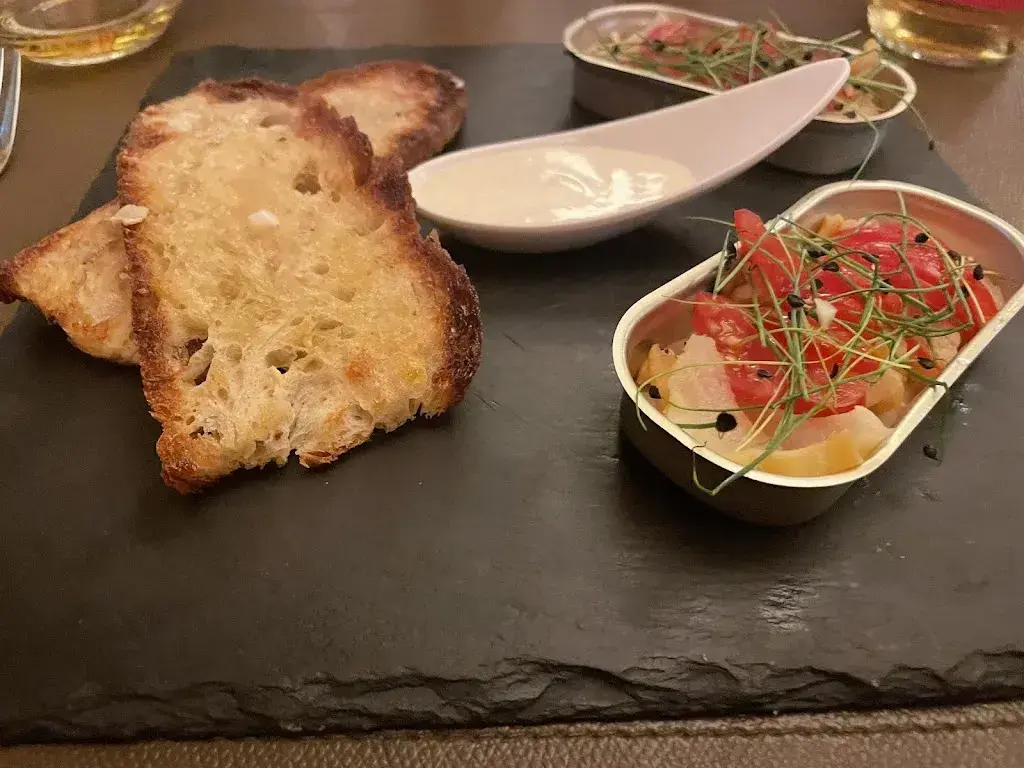 Menu_Boutiquehotel / Restaurant Walliserkanne_Grächen_image_5