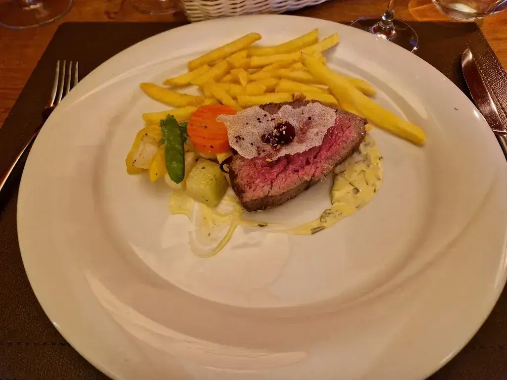 Menu_Boutiquehotel / Restaurant Walliserkanne_Grächen_image_6