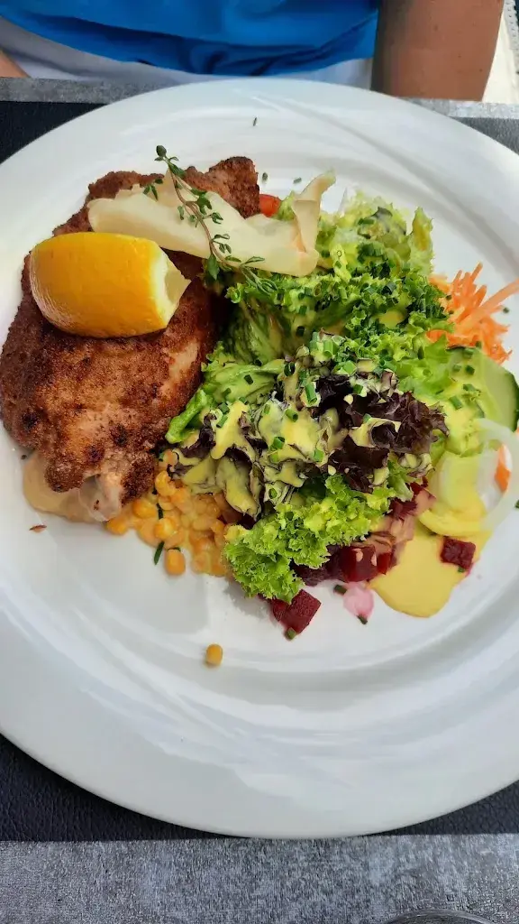 Menu_Boutiquehotel / Restaurant Walliserkanne_Grächen_image_8