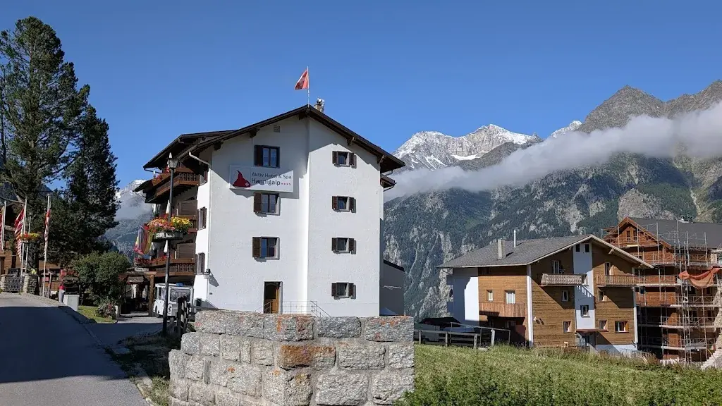 Ruedi Grob_Familien-Bergrestaurant Hannigalp_Grächen_review