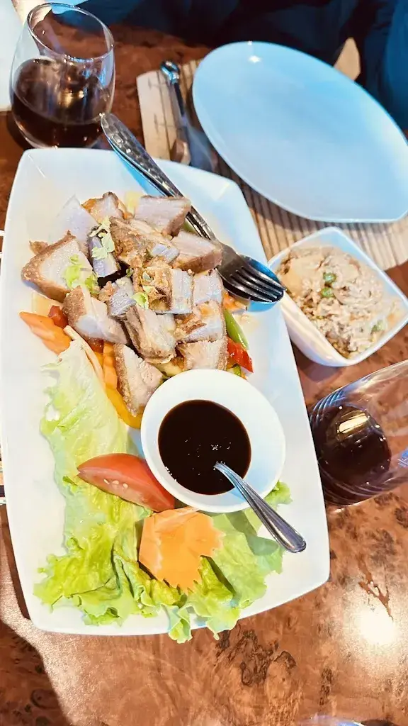 Jep Ado_Siam Orchidée Sàrl_Le_review