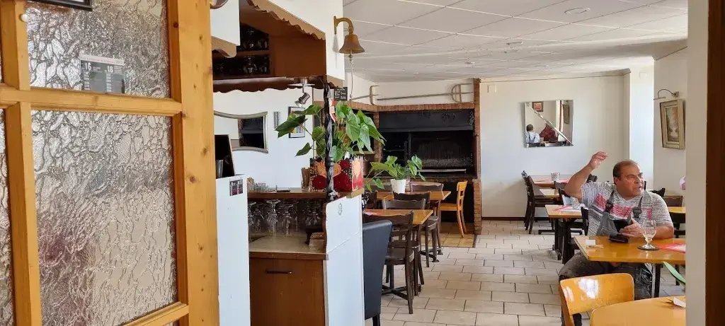 Emmanuel Ziehli_Restaurant de la Couronne,_Les Planchettes_review