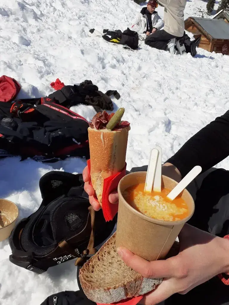 L A_Ski bistrot La Tétine_Nendaz_review