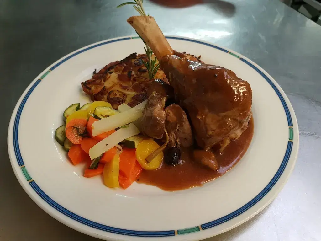 Hôtel-restaurant da la Croix-Blanche Restaurant in Cressier