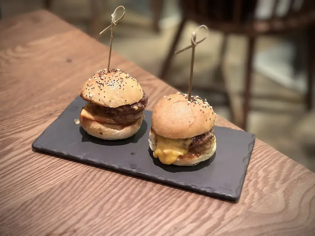 Menu_Eat Me Restaurant & Cocktail Lounge Lausanne_Lausanne_image_8