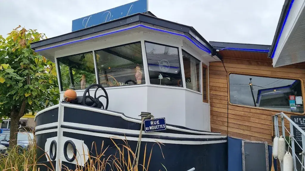 Paul Davis_La Péniche_Belgium_review