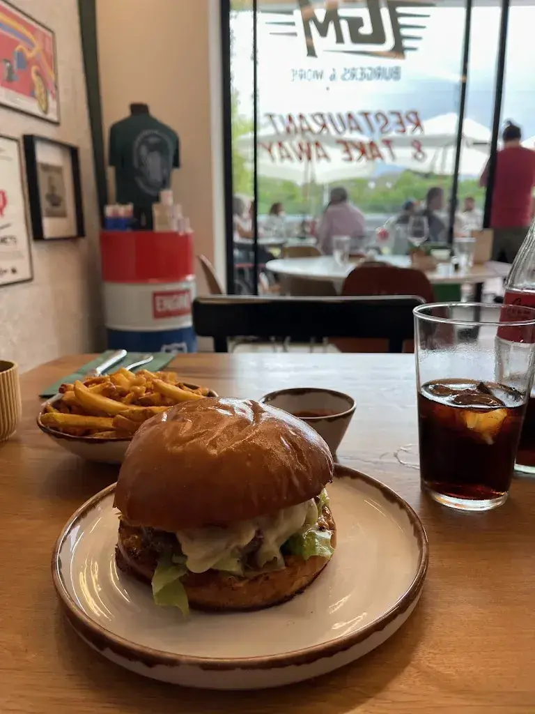 J M_Greasemonkees_St Blaise_review