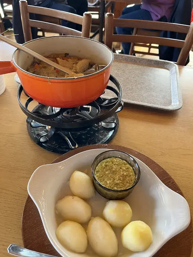 Menu_Relais de La Vue-des-Alpes_Fontaines_immagine_3