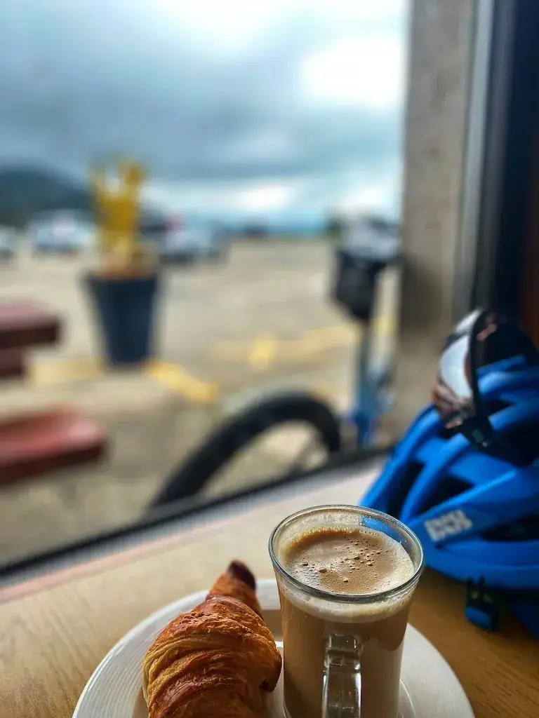 Menu_Relais de La Vue-des-Alpes_Fontaines_immagine_6