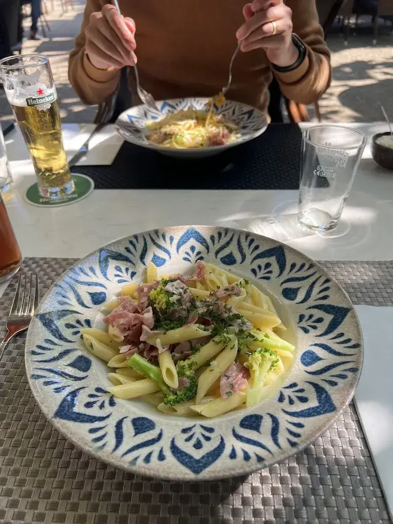 Blvck Pil0t_Hôtel Restaurant du Vignoble_Peseux_recensione