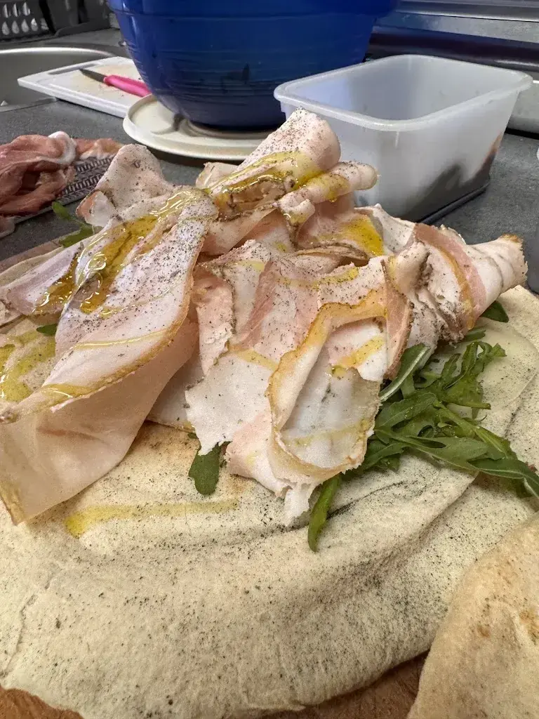 Ludivine Knecht_A Tavola_Peseux_review