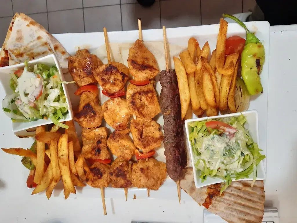 Ayaz Omar_Restaurant Piassa_Peseux_review