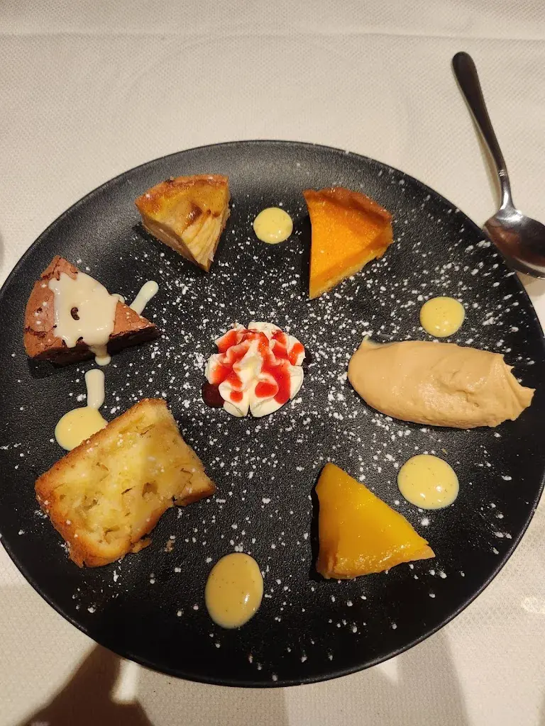 PA L_Hôtel de Commune_Dombresson_review