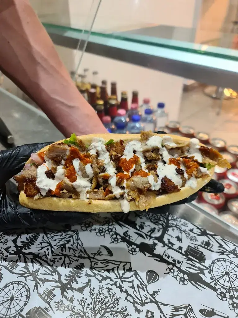 Menu_Le Repaire Kebabs & Burgers Maison_Cernier_immagine_6