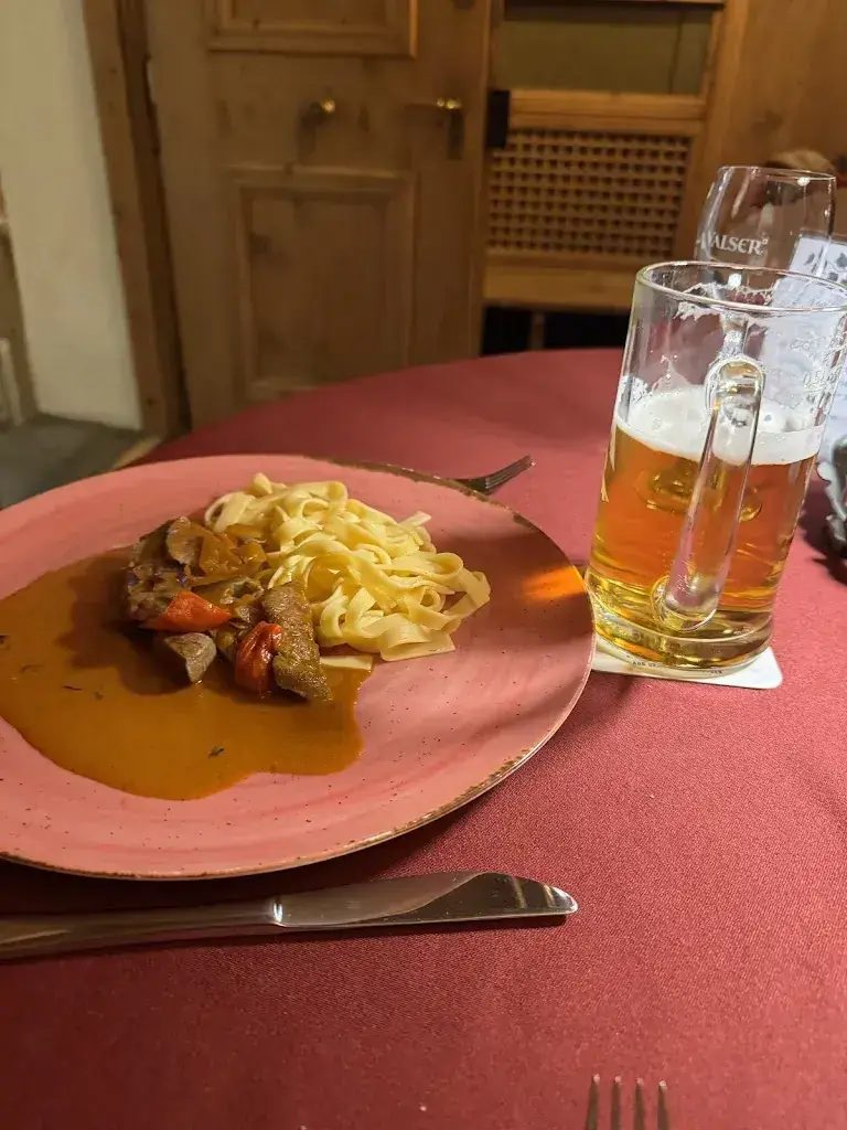 Eric Leohner_Central_Samedan_avis