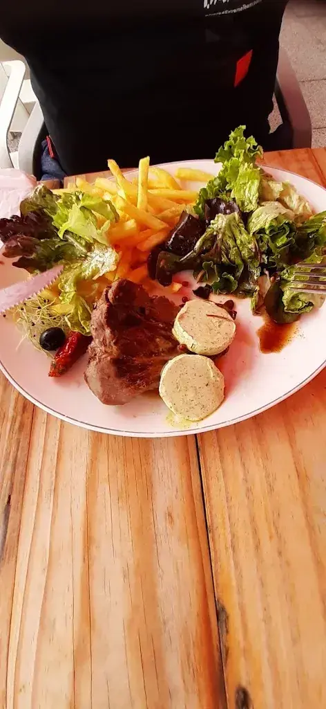 Menu_Buvette Piscine d'Engollon_Engollon_image_8