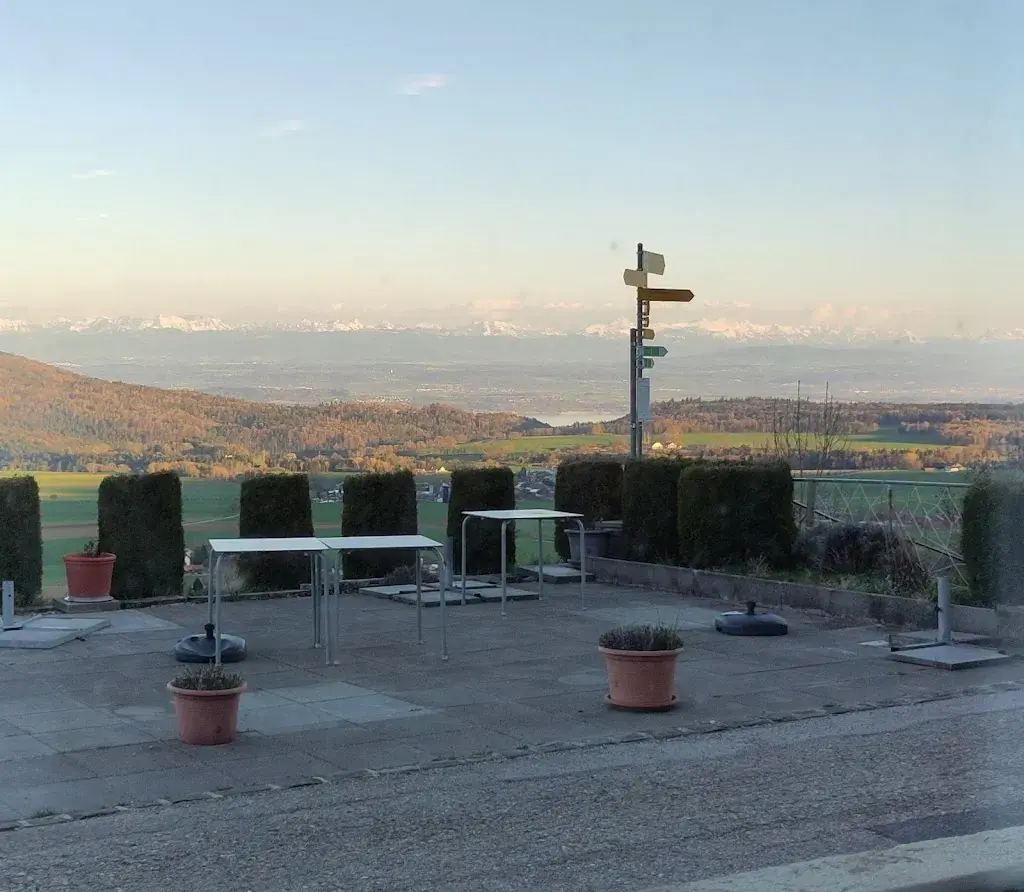 Emmanuelle_Buffet de la gare 