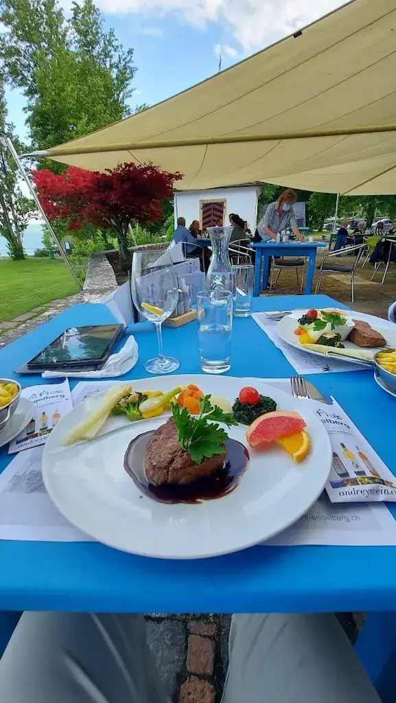 Menu_Engelberg_Wingreis_image_4