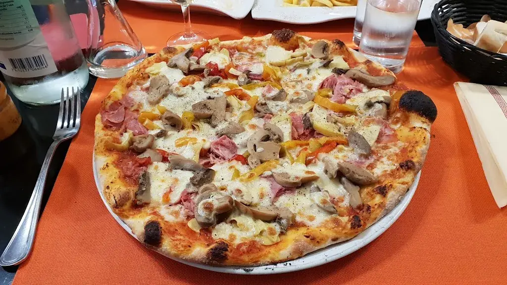 Menu_Restaurant-Pizzeria Chez Anna'S_Fleurier_image_5