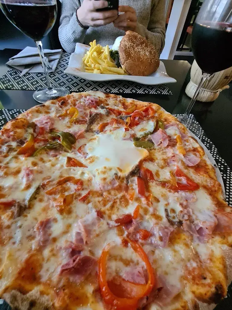 Menu_Restaurant-Pizzeria Chez Anna'S_Fleurier_image_7