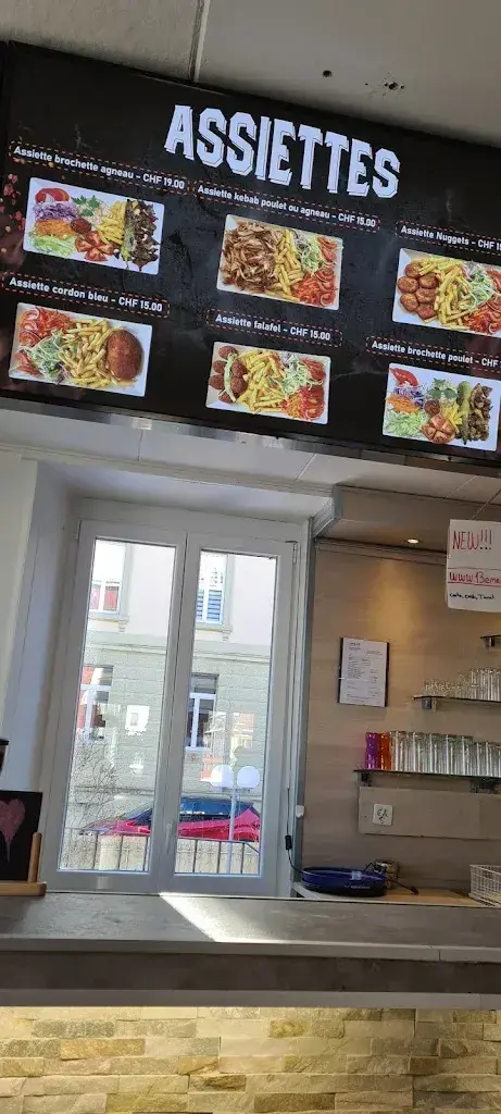 Menu_Chez Zaza - Pizza Tacos Kebab_Fleurier_image_2