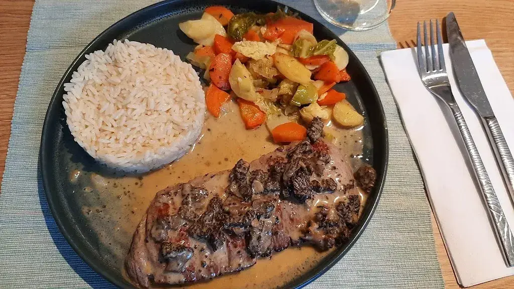 Pfenninger Thomas_Petite Manie_Fleurier_review