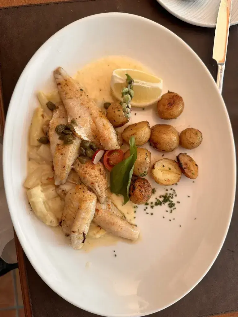 C. W. K._Restaurant Traube_Twann_review