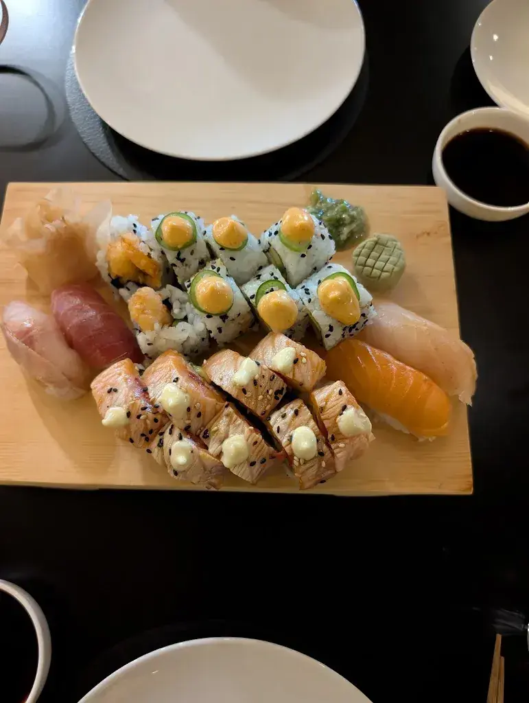 Menu_Le Loti Restaurant & Bar_Bellevue_image_5