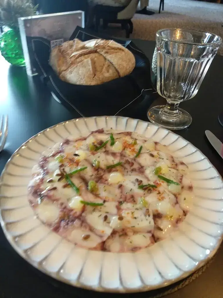 Menu_Le Loti Restaurant & Bar_Bellevue_image_7