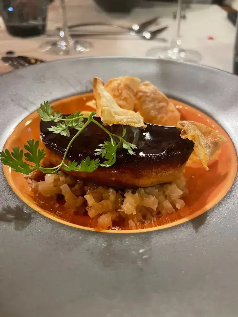 Alexandre Lädermann_Restaurant Fontaine_Soral_avis