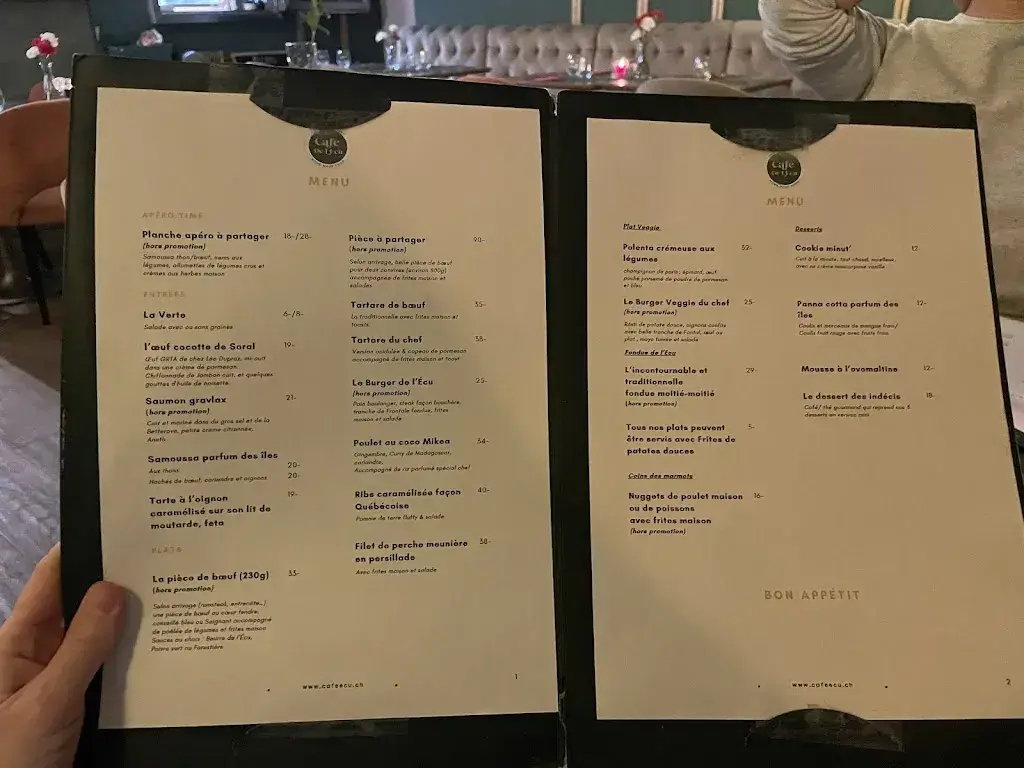 Jessica F._Café de l'Ecu_Soral_review