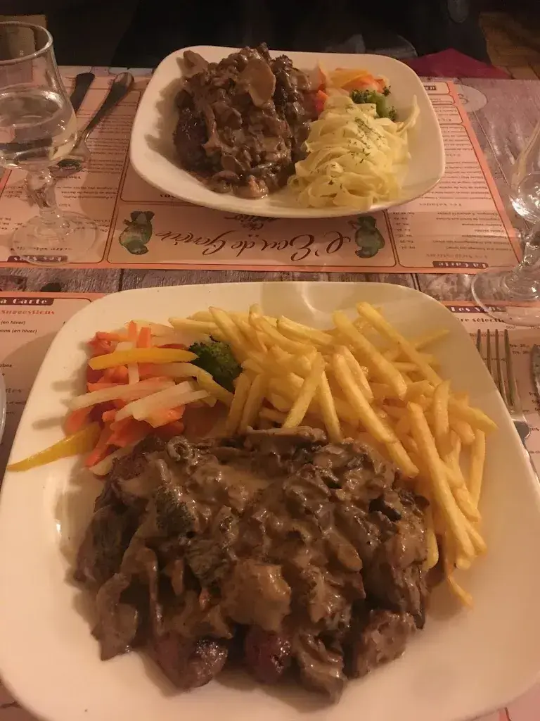 David D. Tan_Café de l'Ecu_Soral_review