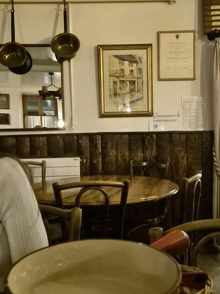 Chiara Cosentino_Vieux Carouge_Carouge_recensione