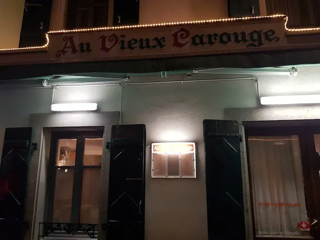 Mahima Srivastava_Vieux Carouge_Carouge_recensione